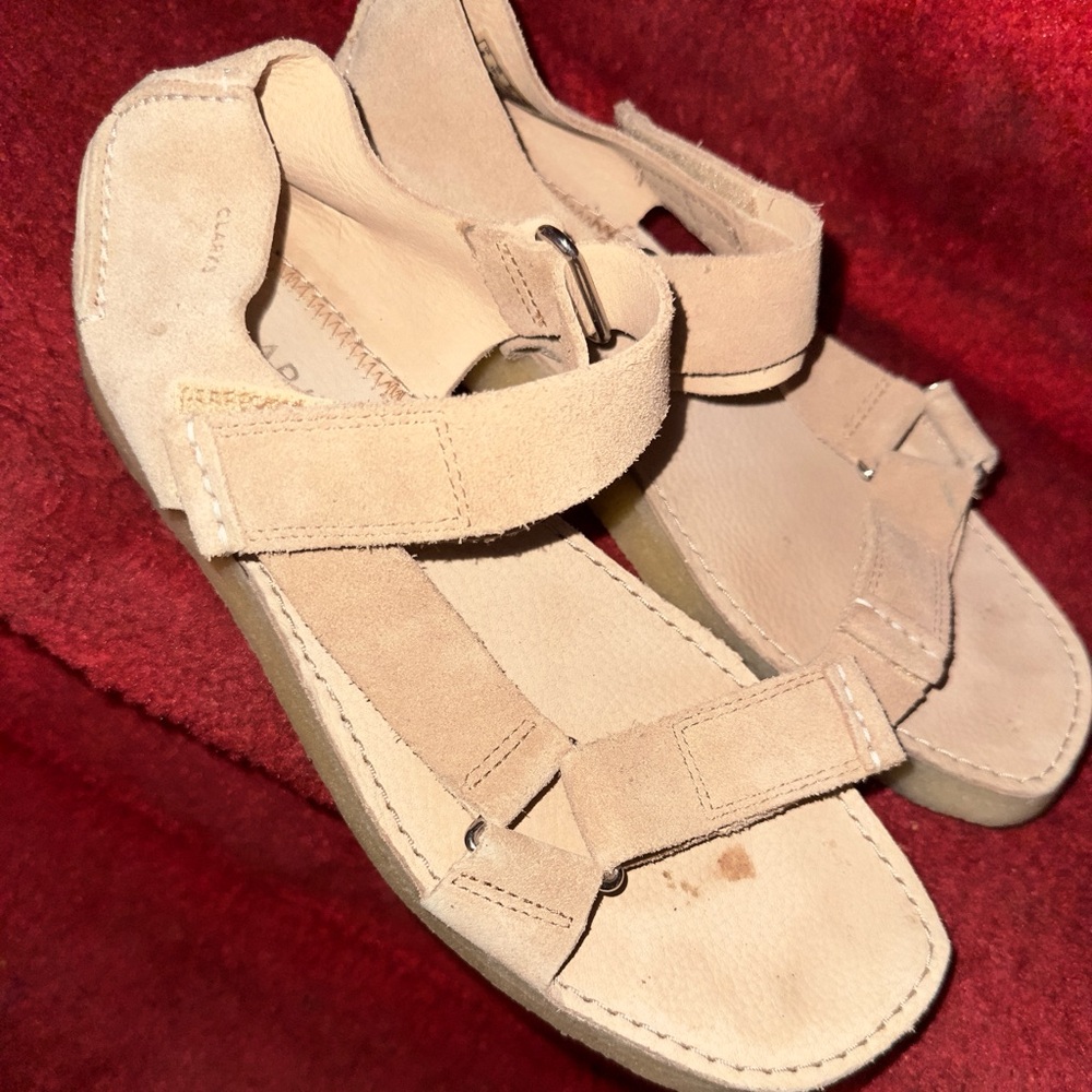 Clarks Tan Suede Wallabee Sandals